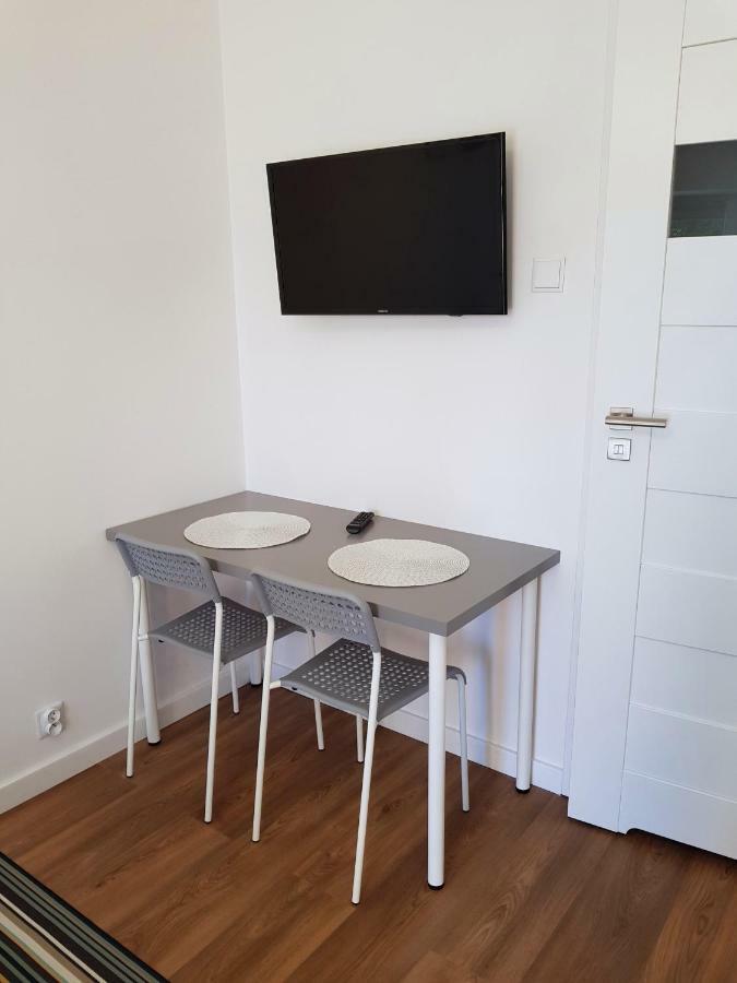 Apartamenty Metro Targowek Warsaw Exterior photo