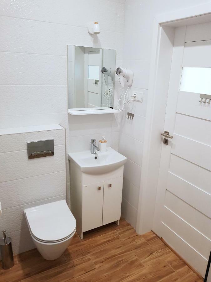 Apartamenty Metro Targowek Warsaw Exterior photo